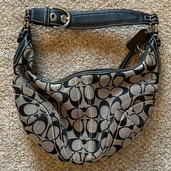 Coach Signature Shoulder Bag - Picture 9 of 11